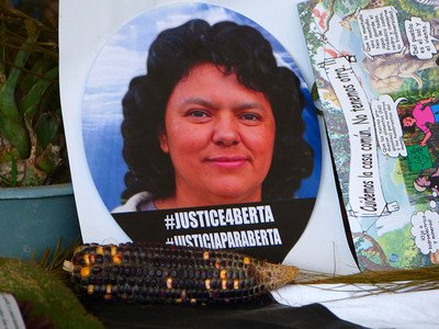 Inheemse leider Berta Cáceres werd vermoord vanwege haar verzet tegen de Agua Zarca-dam