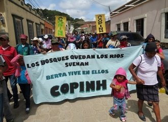 Protest against Agua Zarca (photo: COPINH)