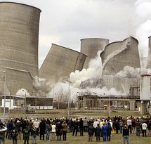 mediaitem/explosion_coal_power_plant_11706